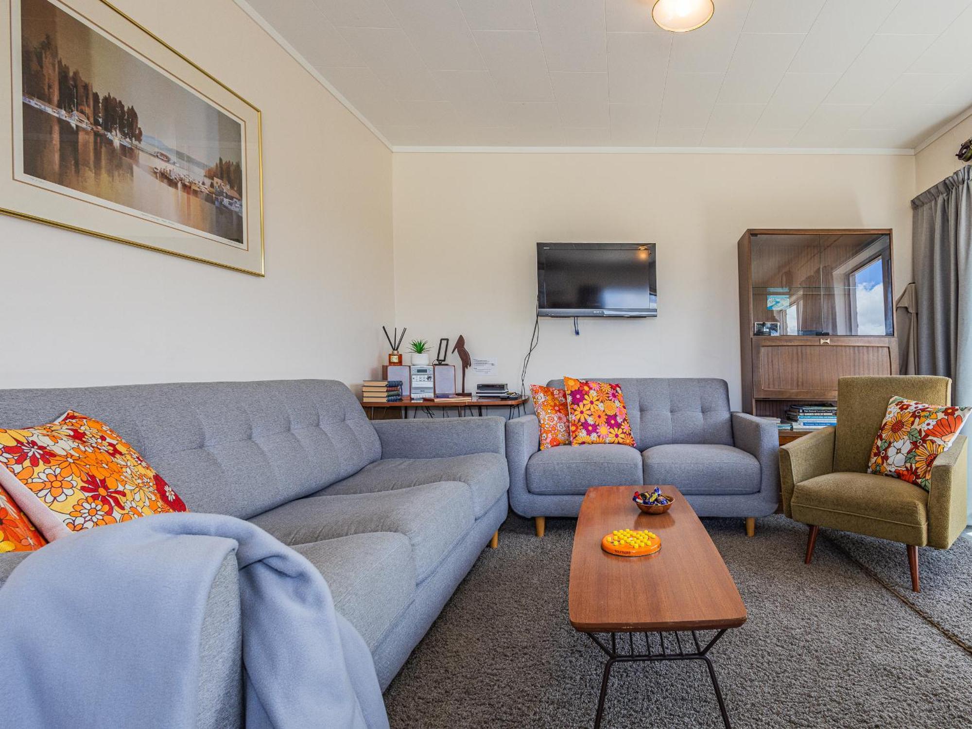 Central Riverside Retreat - Taupo Holiday Home Esterno foto